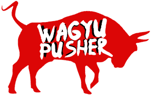 WagyuPushers logo. En rød tyr med teksten 'Wagyu Pusher i midten'